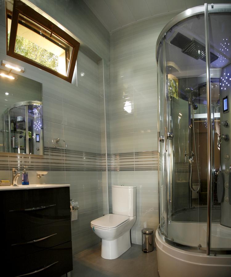 Luxury Villa Nieli Тбилиси Екстериор снимка
