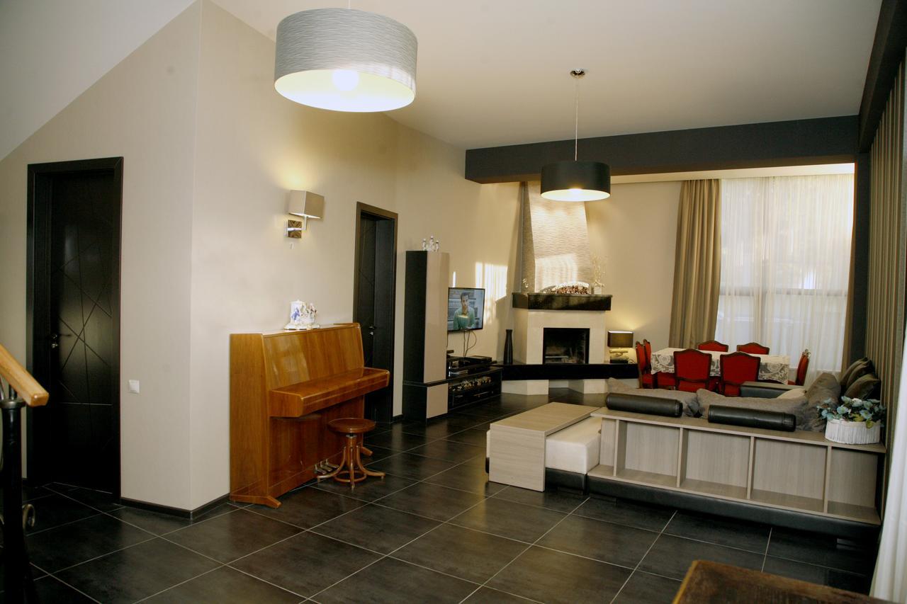 Luxury Villa Nieli Тбилиси Екстериор снимка